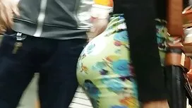 Ragazzo casalinga bi ...