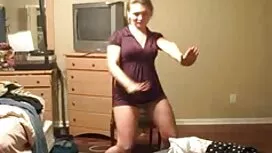Rasata bionda e disp ...