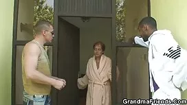 Moglie Dorme porno f ...