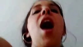 La giovane gomma in  ...