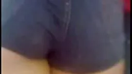 69, donna mascherata ...