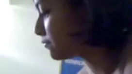 Questa ragazza vi in ...